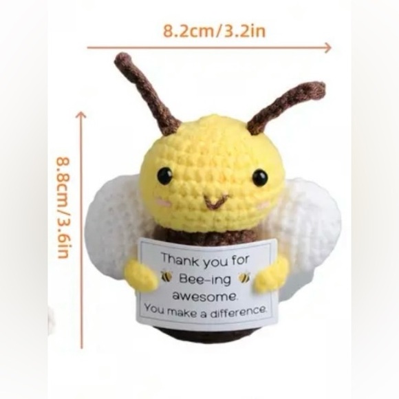 3x3 in bee crochet with encouragement card . - Picture 3 of 3